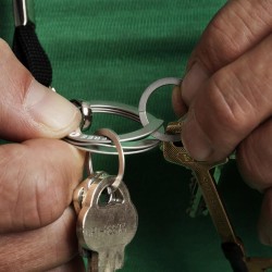 freekey keyring being used